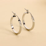 Carica l'immagine nella Galleria, Orecchini A Cerchio "Stephany"