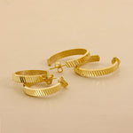 Carica l'immagine nella Galleria, Orecchini A Cerchio "Camilla"