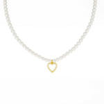 Carica l'immagine nella Galleria, Collana Di Perle Con Pendente a Cuore e Strass