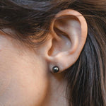 Carica l'immagine nella Galleria, Orecchini Con Perla Da 6 MM