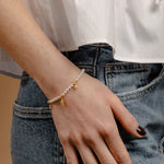 Carica l'immagine nella Galleria, Bracciale Di Perle Con Pendenti Strass