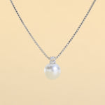 Carica l'immagine nella Galleria, Collana Punto Luce Perla Ø 6