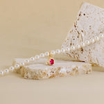 Carica l'immagine nella Galleria, Collana Di Perle Con Ovale Zirconato