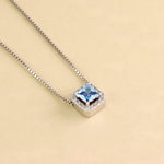 Carica l'immagine nella Galleria, Collana Con Quadrato Zirconato