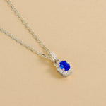 Carica l'immagine nella Galleria, Collana Con Ovale Zirconato