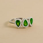 Carica l'immagine nella Galleria, Anello Trilogy Goccia