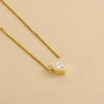 Carica l'immagine nella Galleria, Collana Con Cuore Zirconato