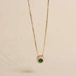 Carica l'immagine nella Galleria, Collana Con Cerchio Zirconato