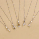 Carica l'immagine nella Galleria, Collana Con Iniziale Strass