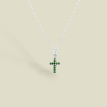Carica l'immagine nella Galleria, Collana Con Croce Quadrata Piccola