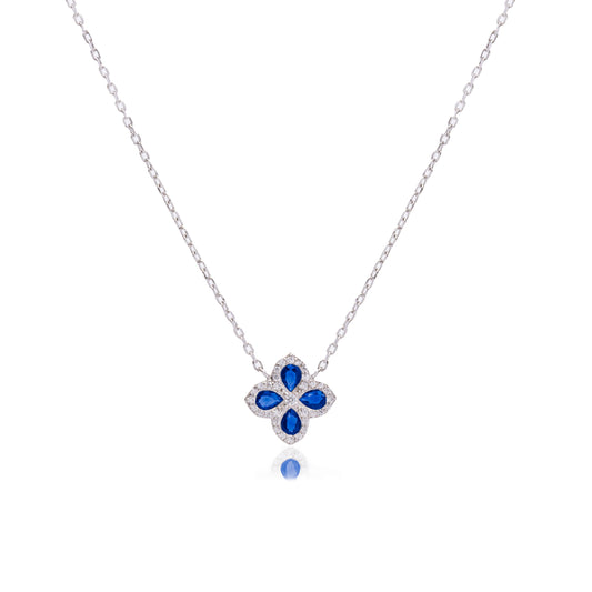 Collana con pendente fiore