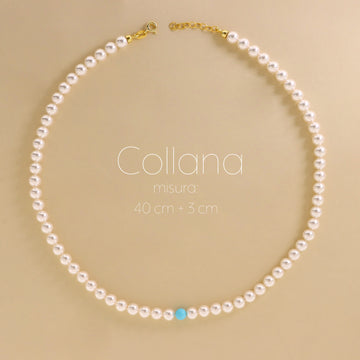 Collana Di Perle Bianca con Perla Colorata